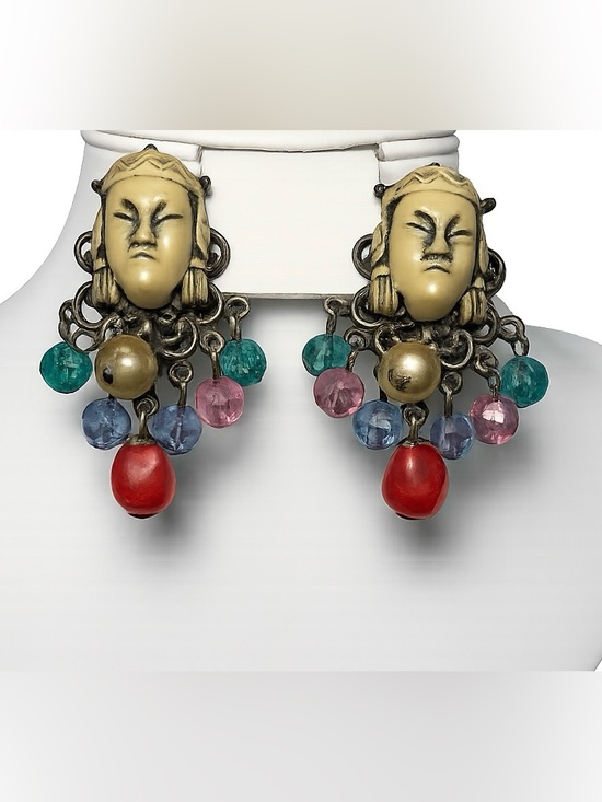 Selro Jewelry - Signed Selro Asian Princess Face Clip Earrings Dangle 1.5” Vintage